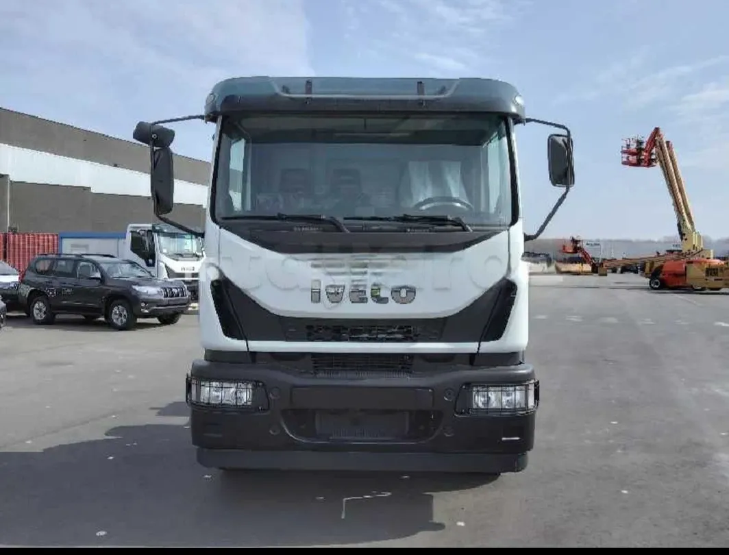 Vente camion poids lourd iveco 