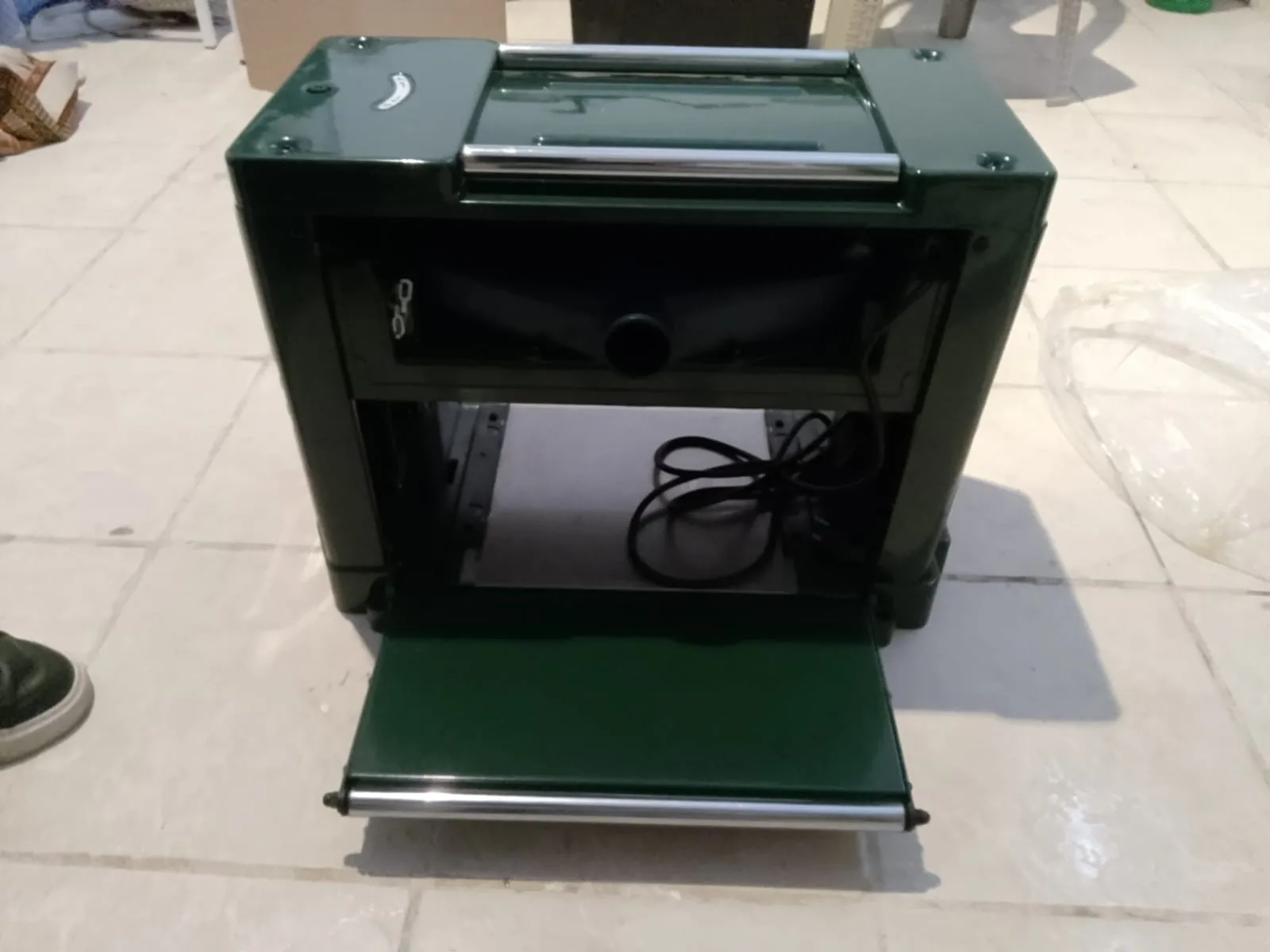 Robot stationnaire