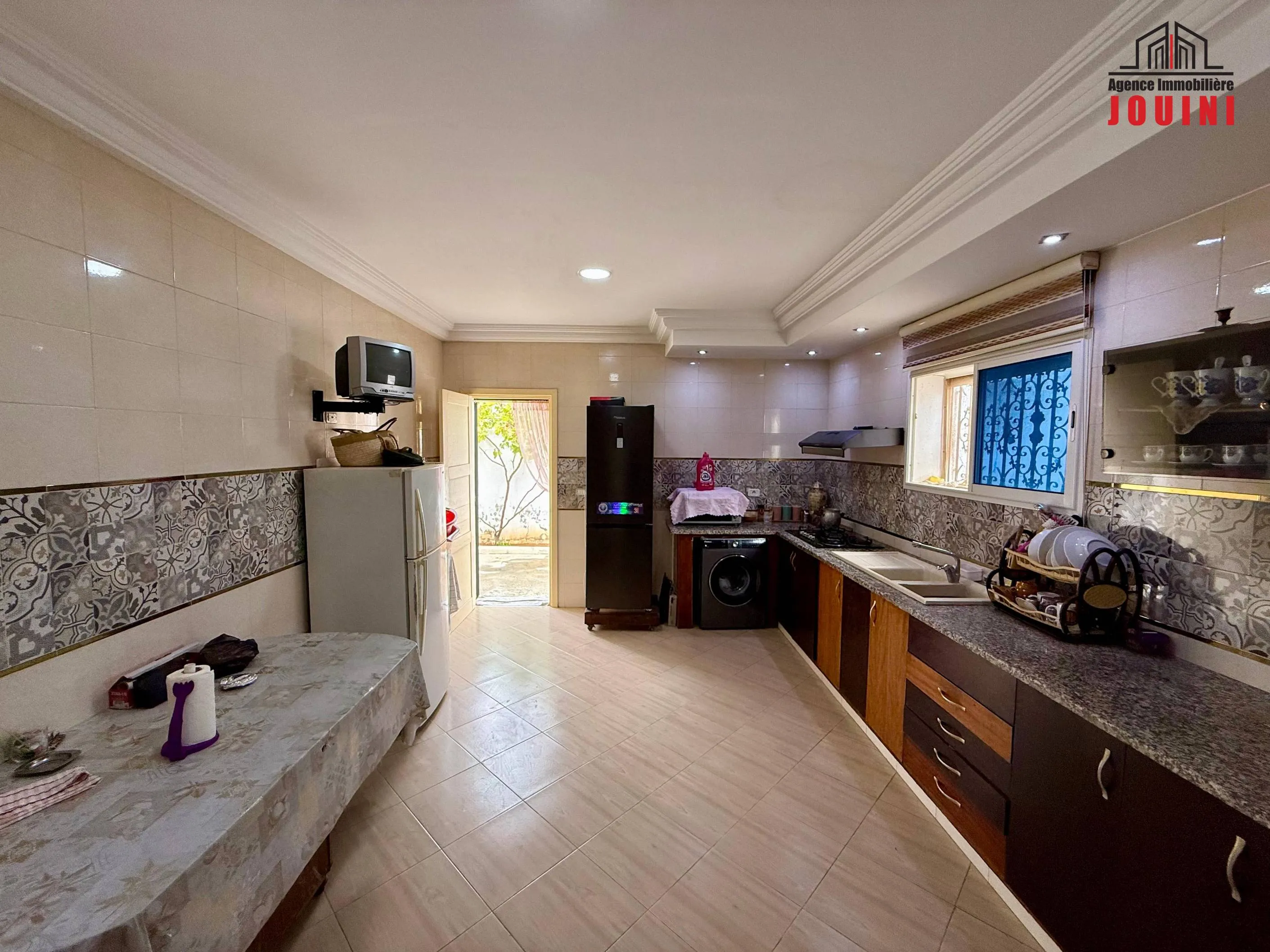 Villa Indépendante 470 M² à Oued Ellil Manouba