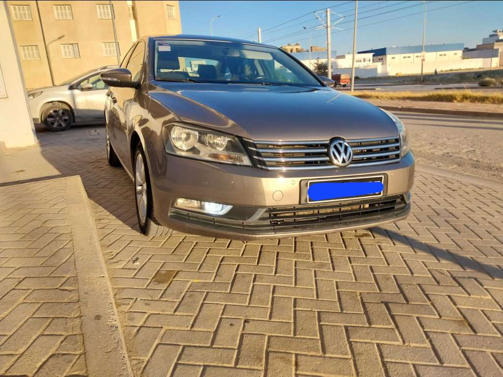 UNE BELLE PASSAT B8