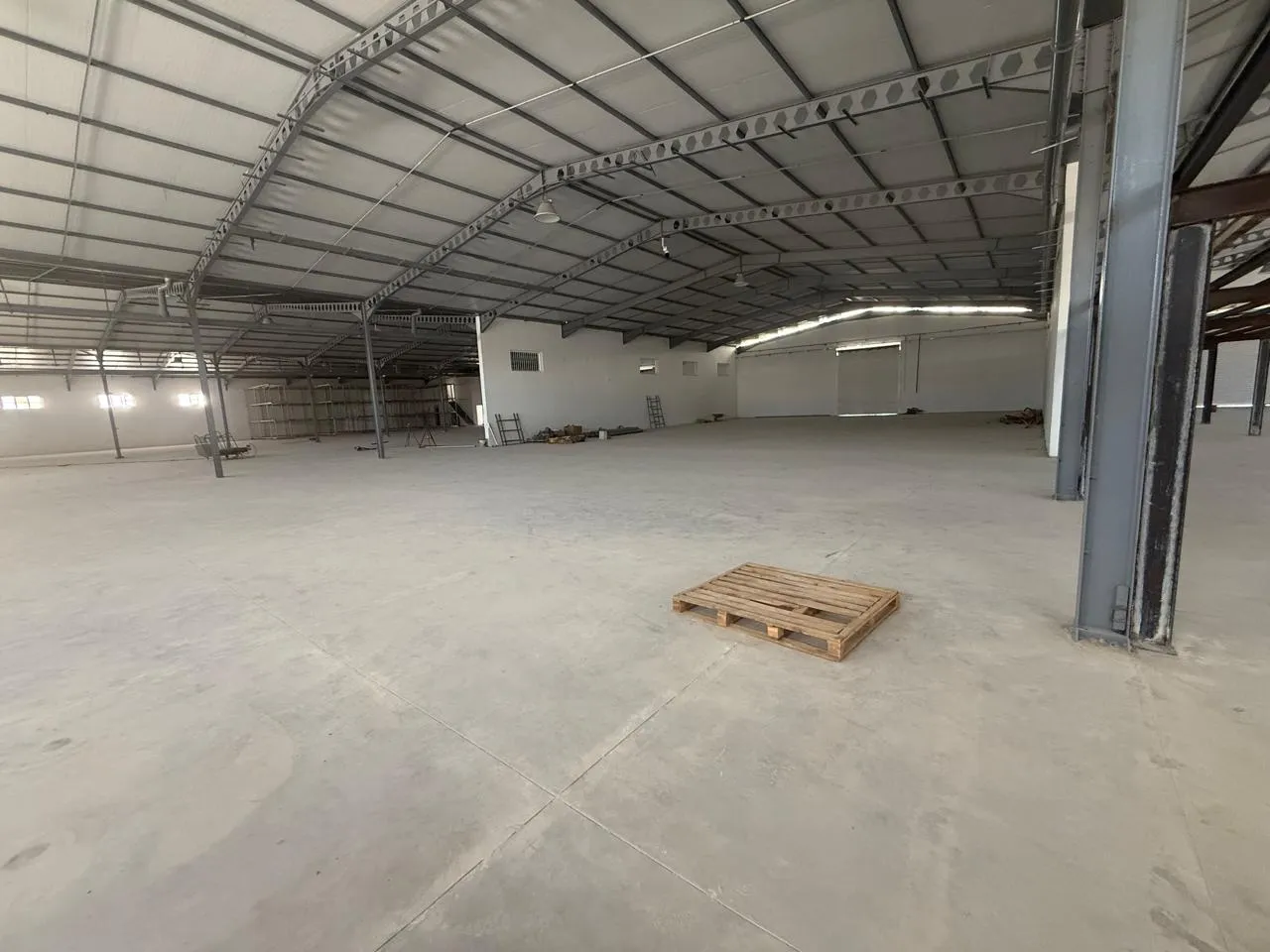 Super local industriel 4000 m² à Ben Arous