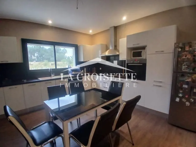 Duplex S5 avec terrasse aux Jardins de Carthage MDL0696