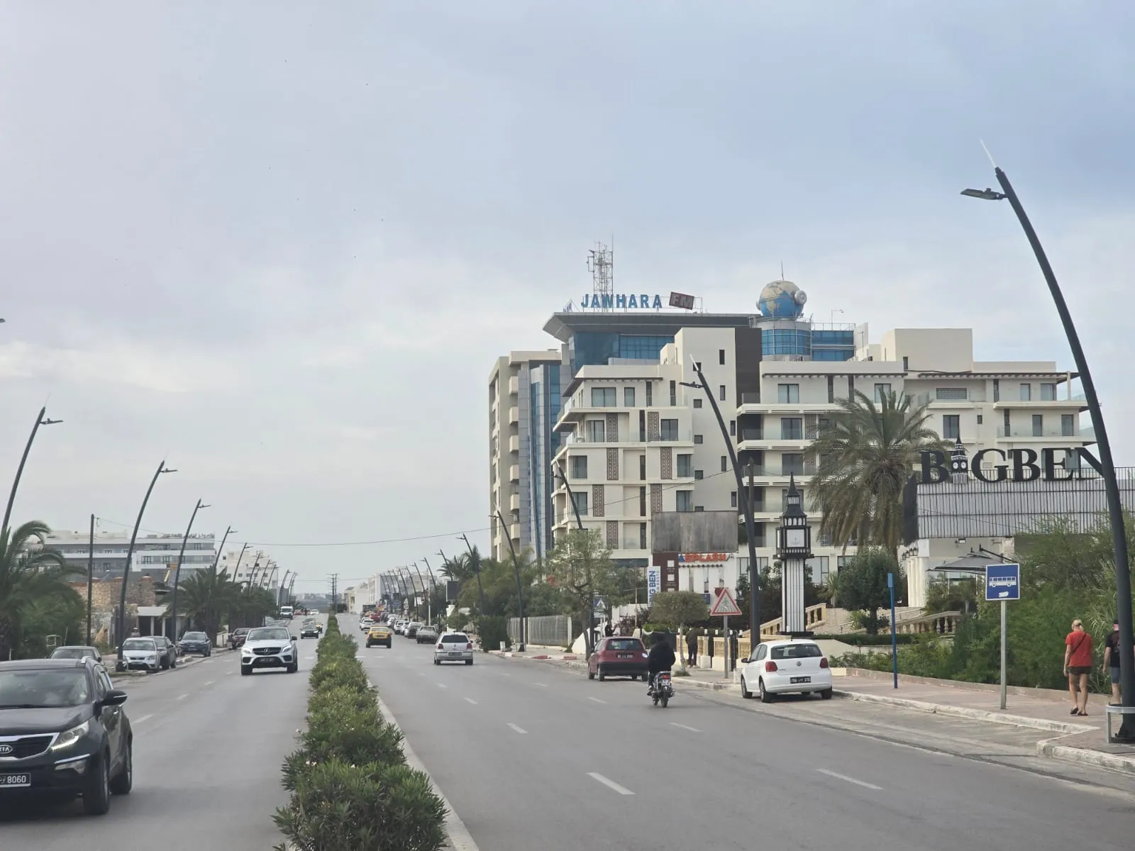 Opportunité immobilière : Terrain R+6 sur la Route Touristique - Sousse, avec vue mer