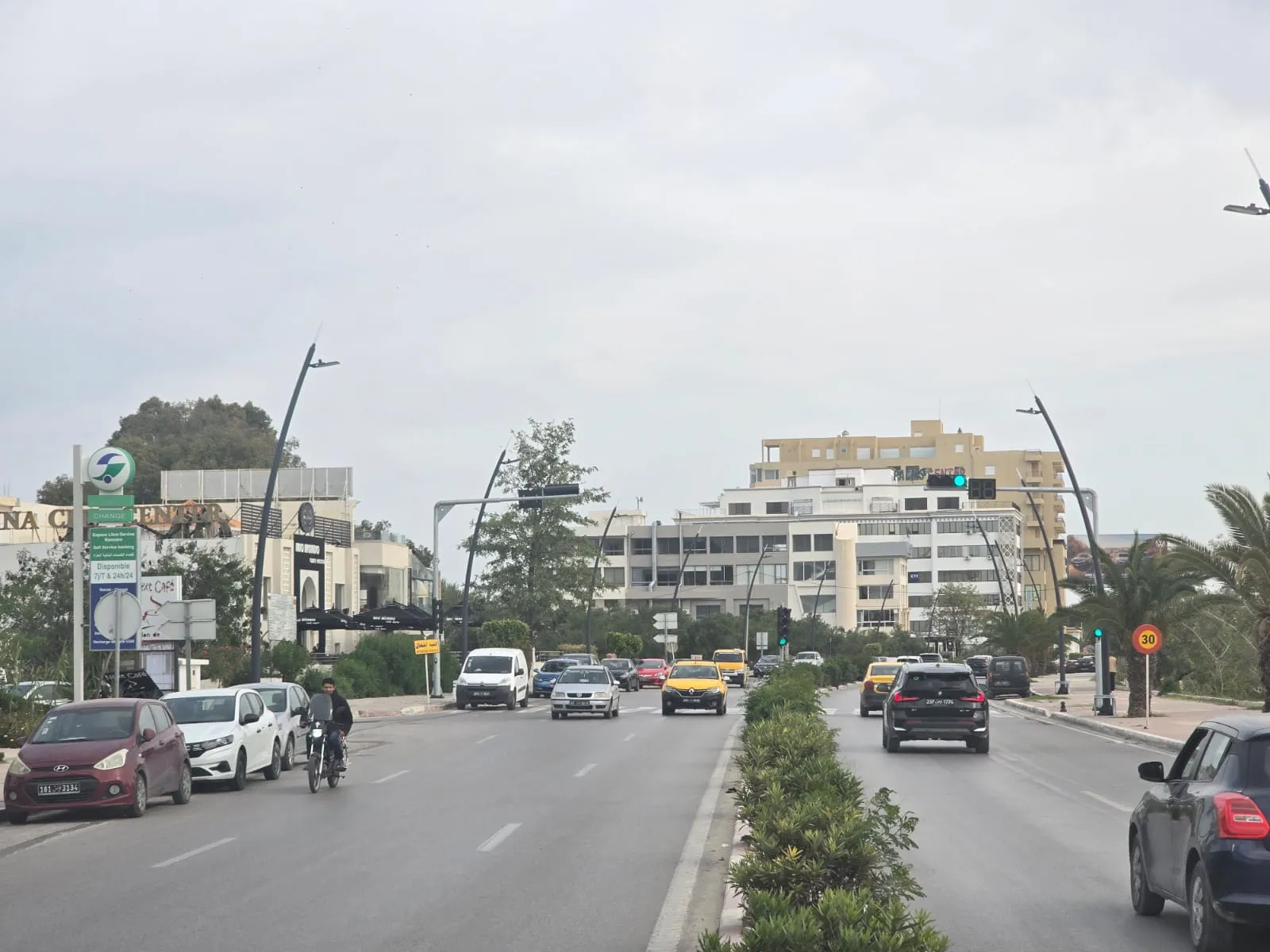 Opportunité immobilière : Terrain R+6 sur la Route Touristique - Sousse, avec vue mer