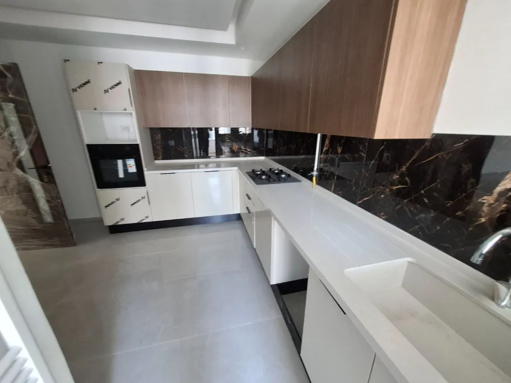 Appartement  S+2 Haut Standing – 109,55 m² – 5ème étage – Parking sous-sol – Direct Promoteur