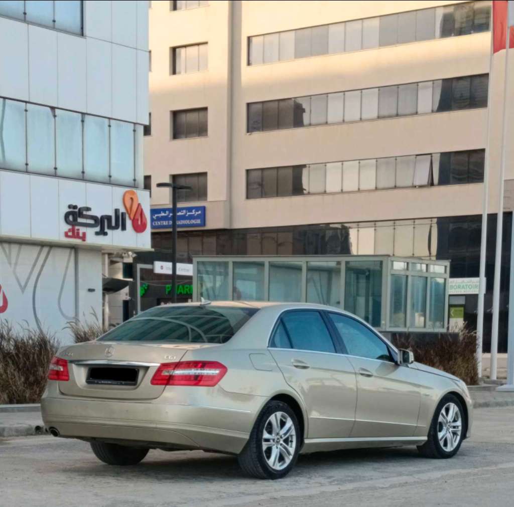 🔔 𝙈𝙀𝙍𝘾𝙀𝘿𝙀𝙎-𝘽𝙀𝙉𝙕 𝘾𝙇𝘼𝙎𝙎𝙀 
     𝙀 200
