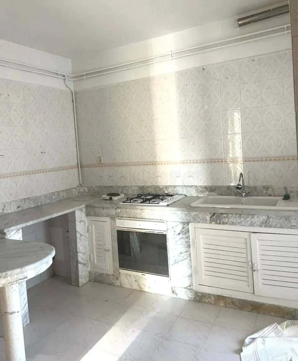 Appartement S+3 100 m² – El Mourouj 3