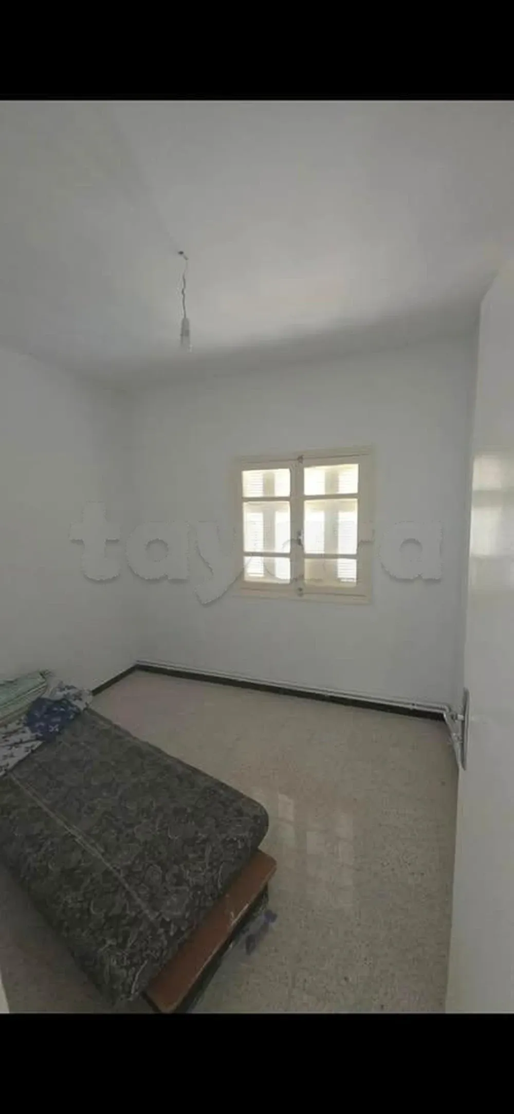 un appartement s+3 en 4éme étage à Manar 2