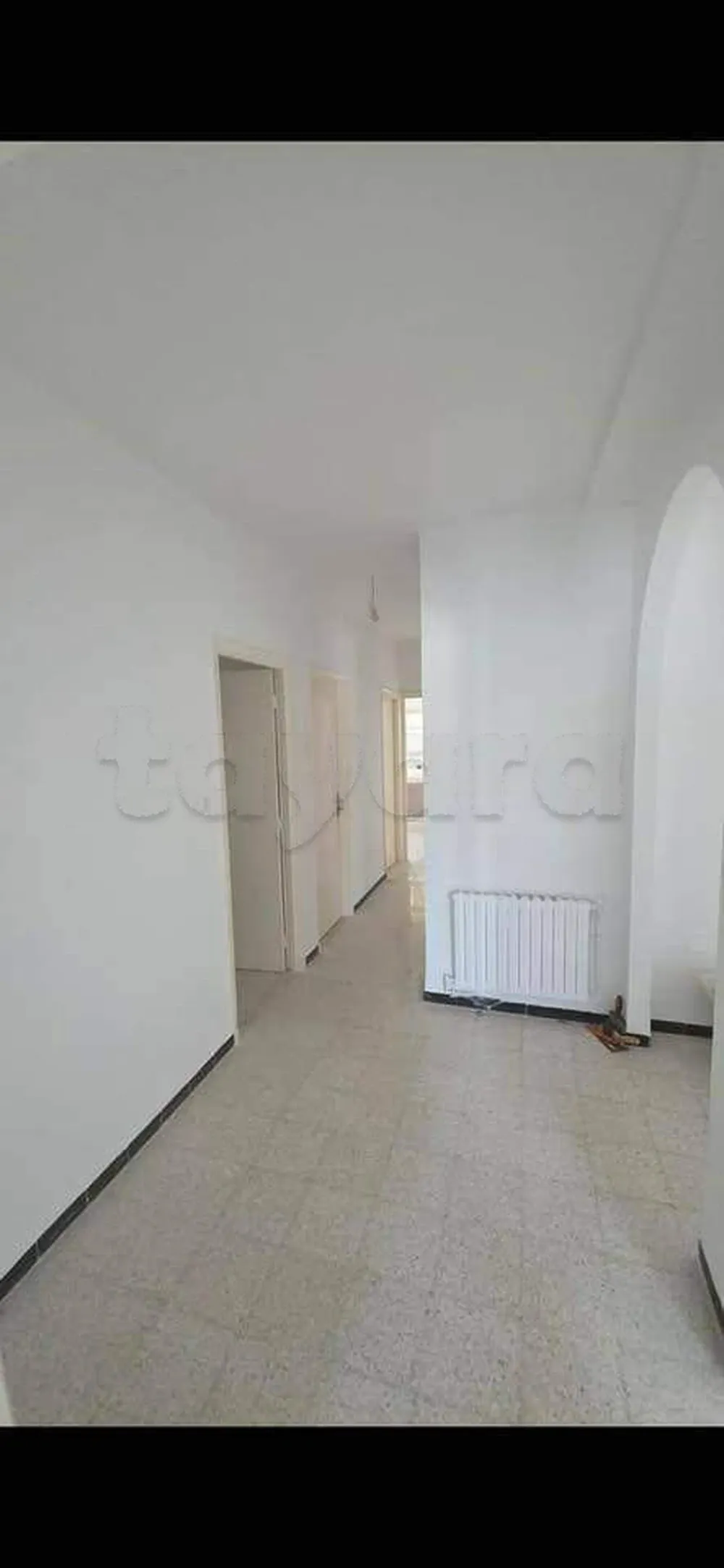 un appartement s+3 en 4éme étage à Manar 2