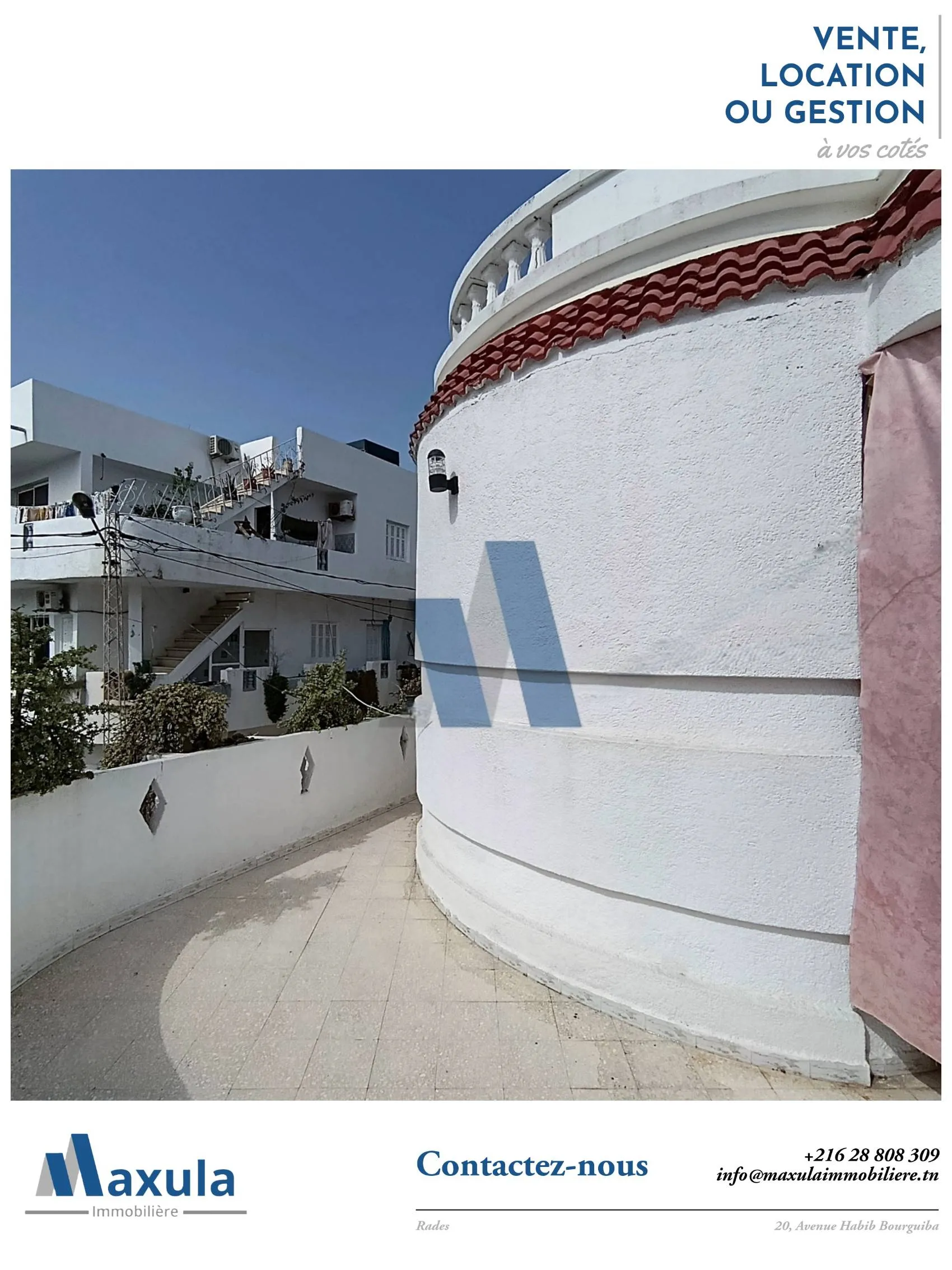 À VENDRE MAISON D’ANGLE S+5 À RADES MALLEHA