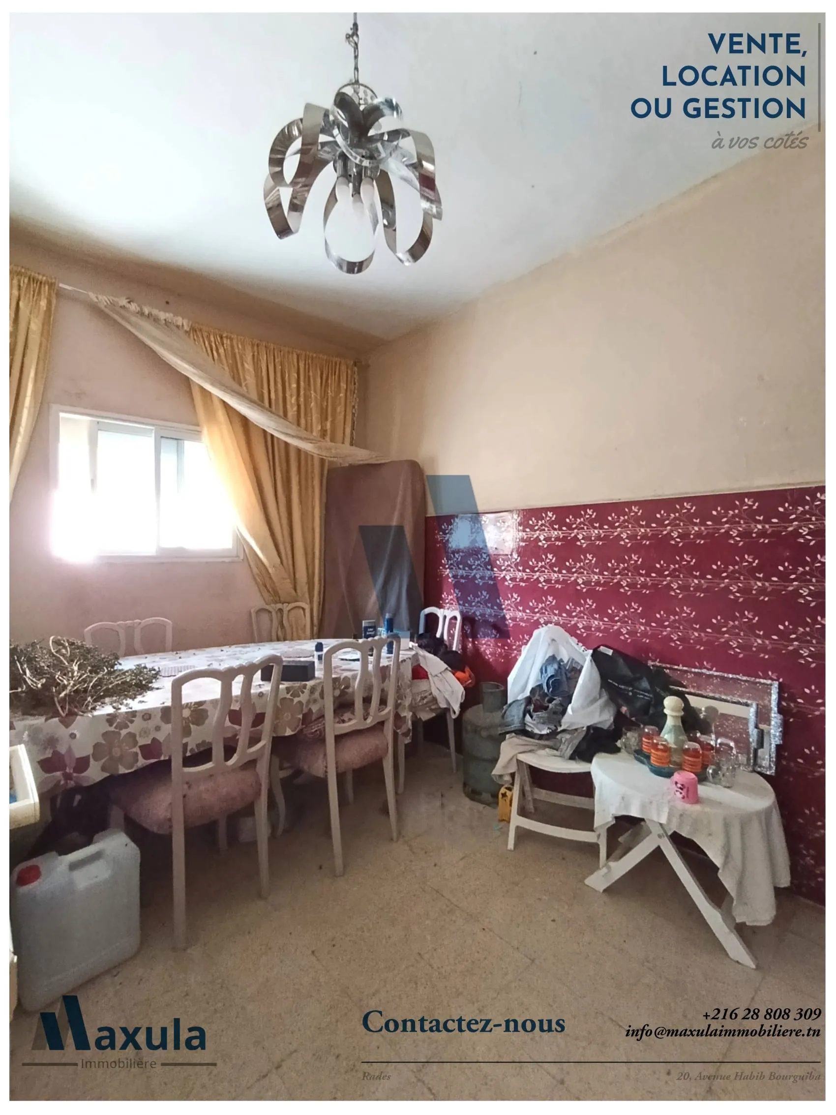 À VENDRE MAISON D’ANGLE S+5 À RADES MALLEHA