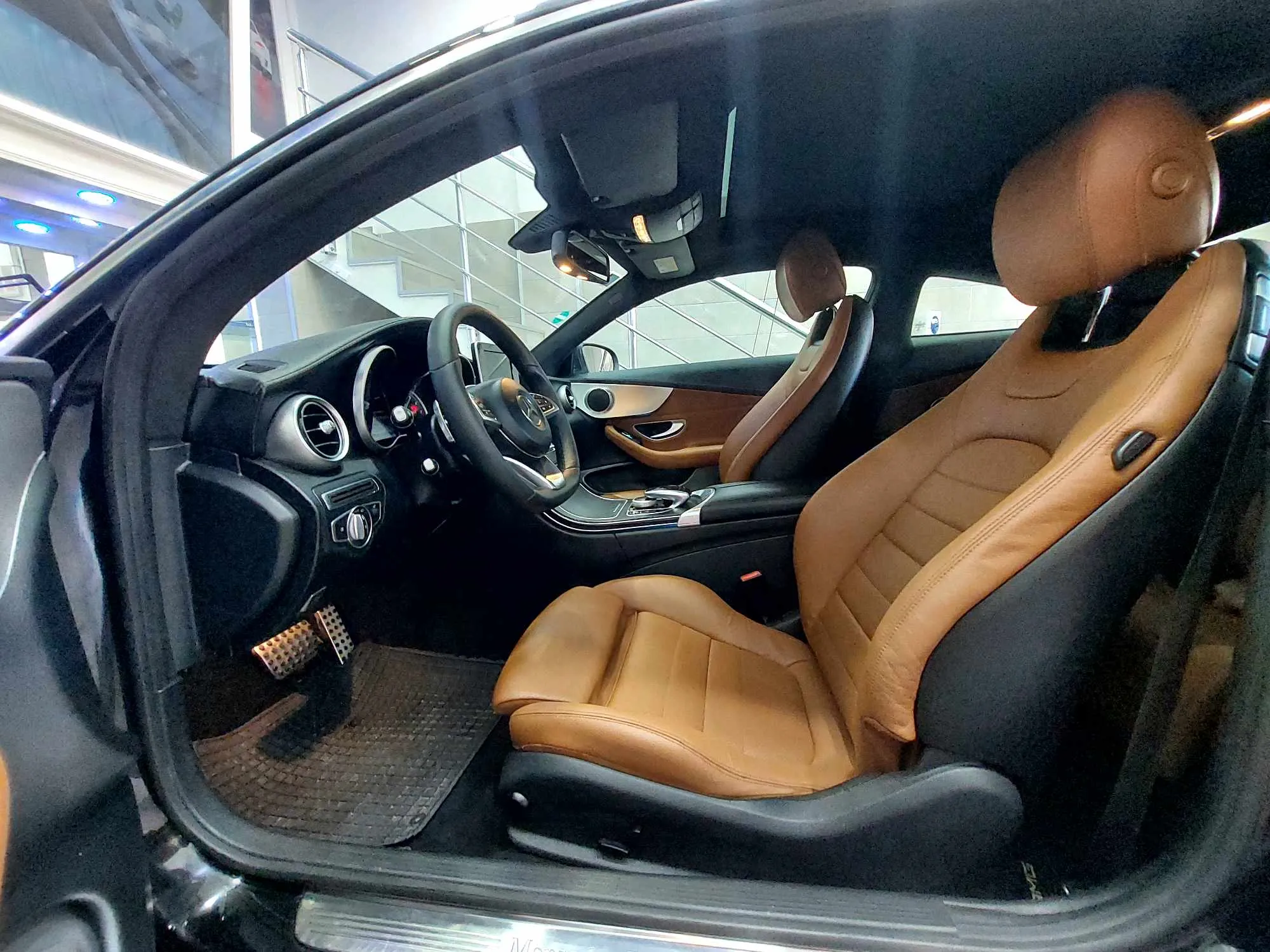 Mercedes-Benz C coupe 2018-Tel 98479647-21140009 