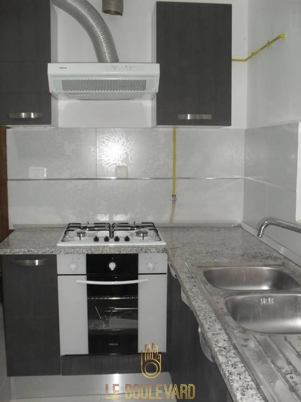 Location Annuelle : Appartement S+1 Vue Sur Mer à AFH Mrezga, Nabeul