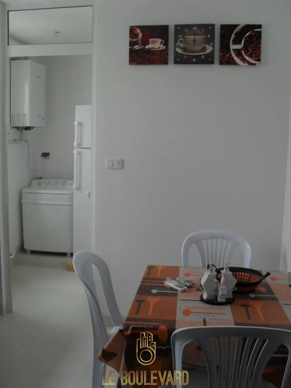 Location Annuelle : Appartement S+1 Vue Sur Mer à AFH Mrezga, Nabeul