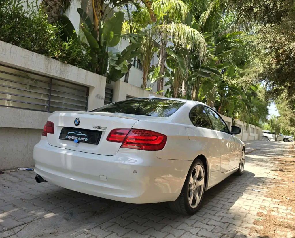 đ Bmw 316 7Cv essence đ on accepte l Ă©change des voitures