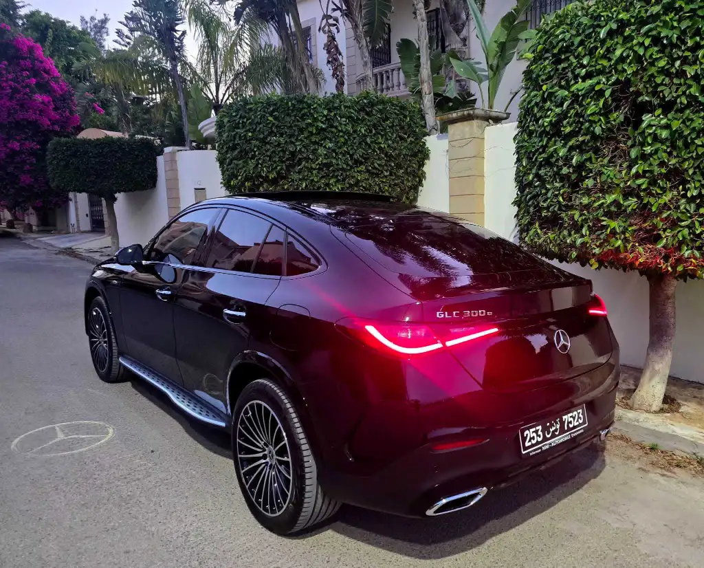 ⛔️Mercedes🇩🇪GLC300e 2025 8000km 4matic⛔️ 
        🔁 on accepte l échange des voitures