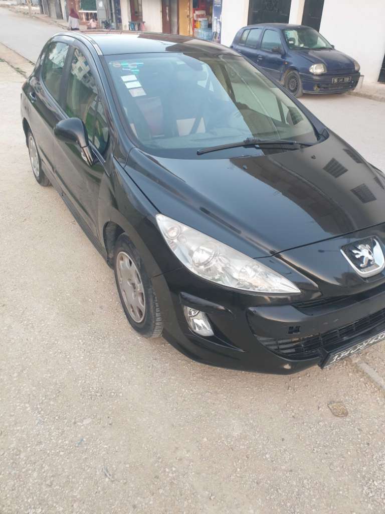 Peugeot308
