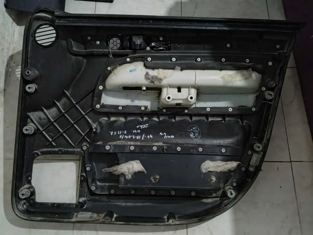 Pièces voiture Volkswagen Touareg