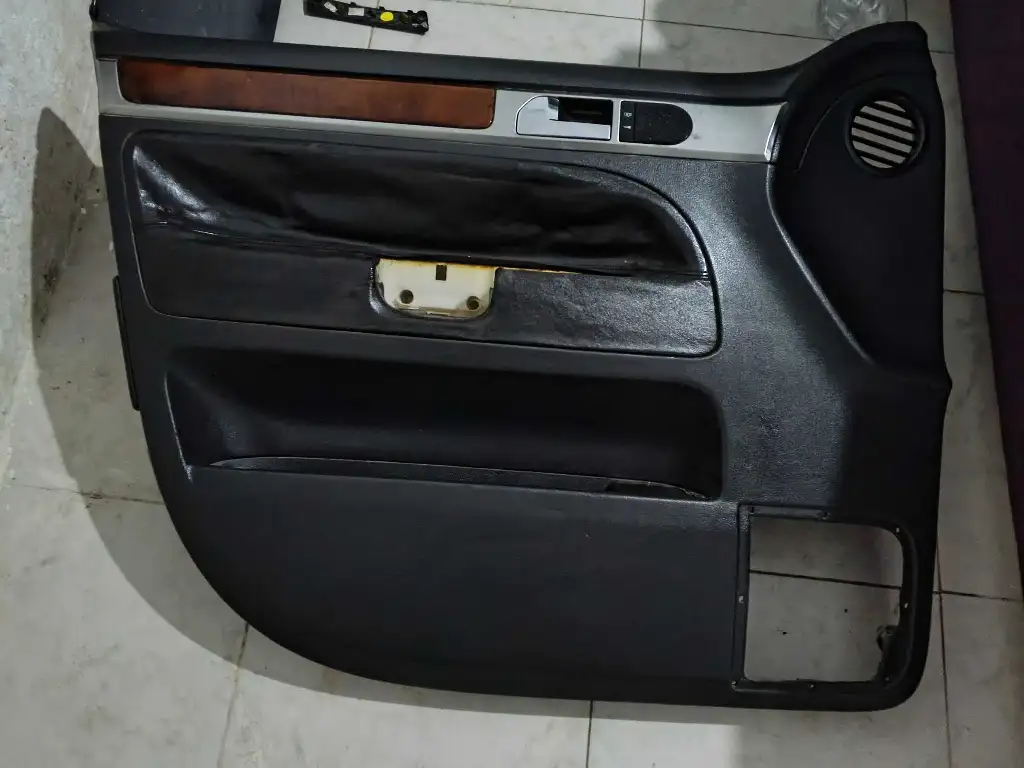 Pièces voiture Volkswagen Touareg