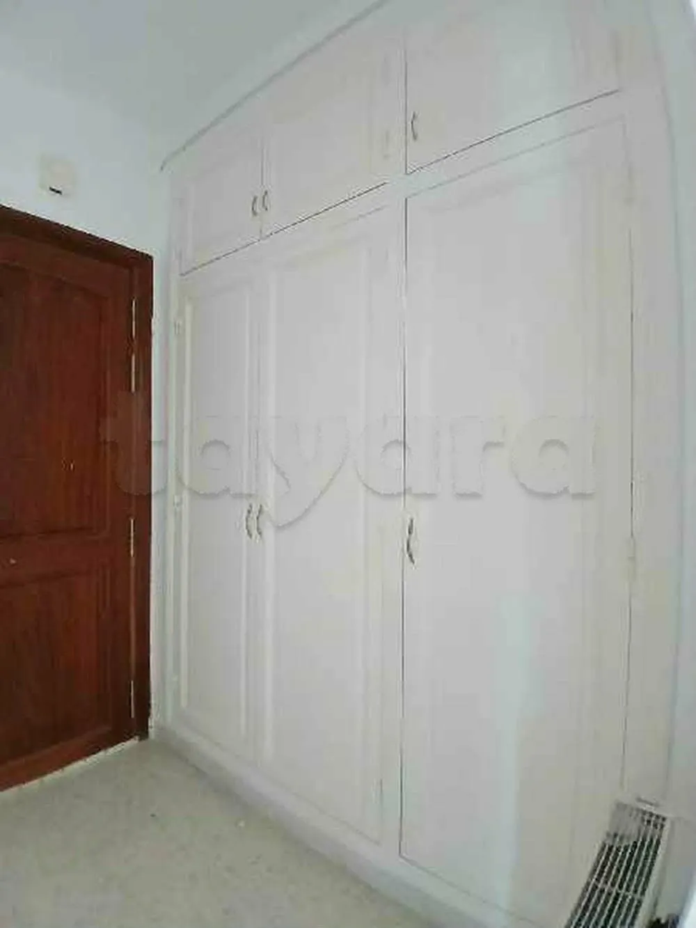 un appartements s+2 au 2éme étage (avec ascenseur) a louer situé a Denden En face l'artisanat