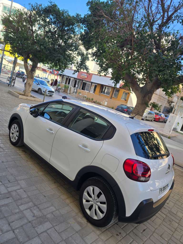 Av citroên c3 Restylée modéle 2021 diesel ehdi ttoption importée série 257 tél 23.964.164