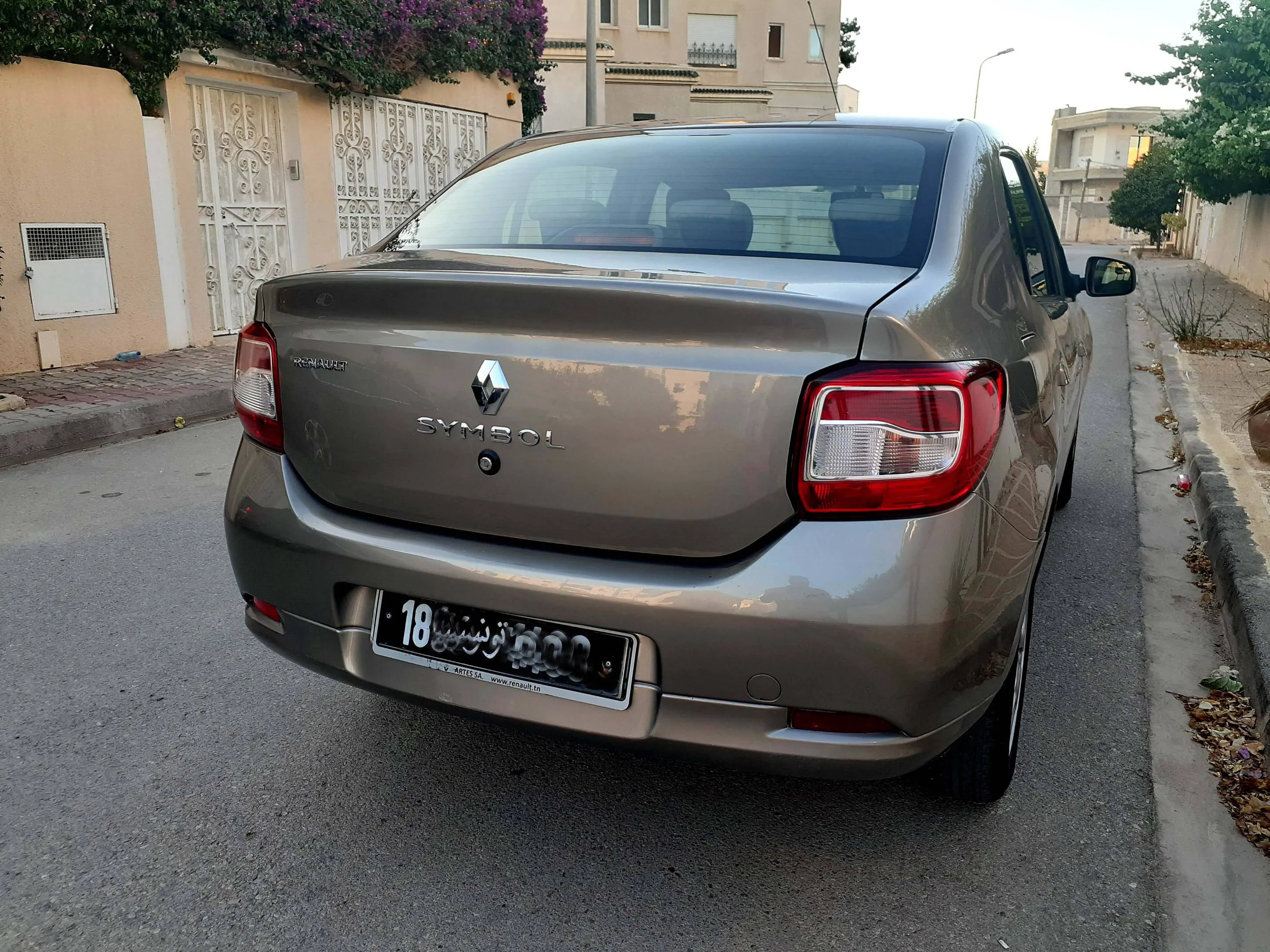 Renault symbol Élégance série 185