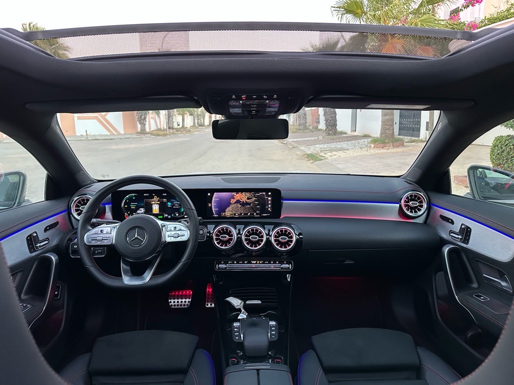 Mercedes Cla250e importè Amg pack night neuf neuf 