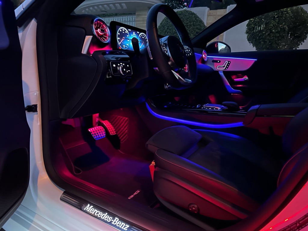 Mercedes Cla250e importè Amg pack night neuf neuf 