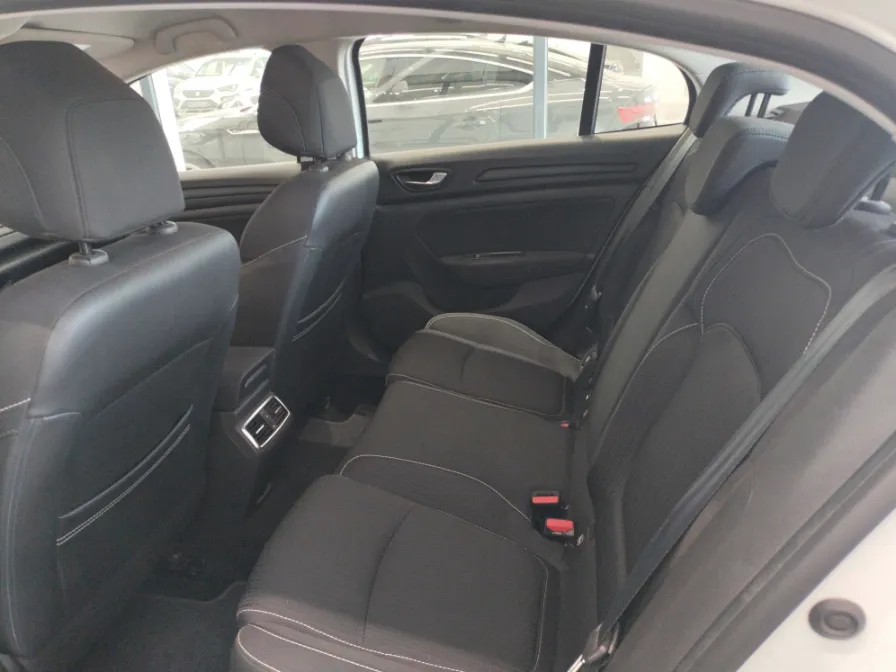 Renault Megane Sedan 1.2L Turbo