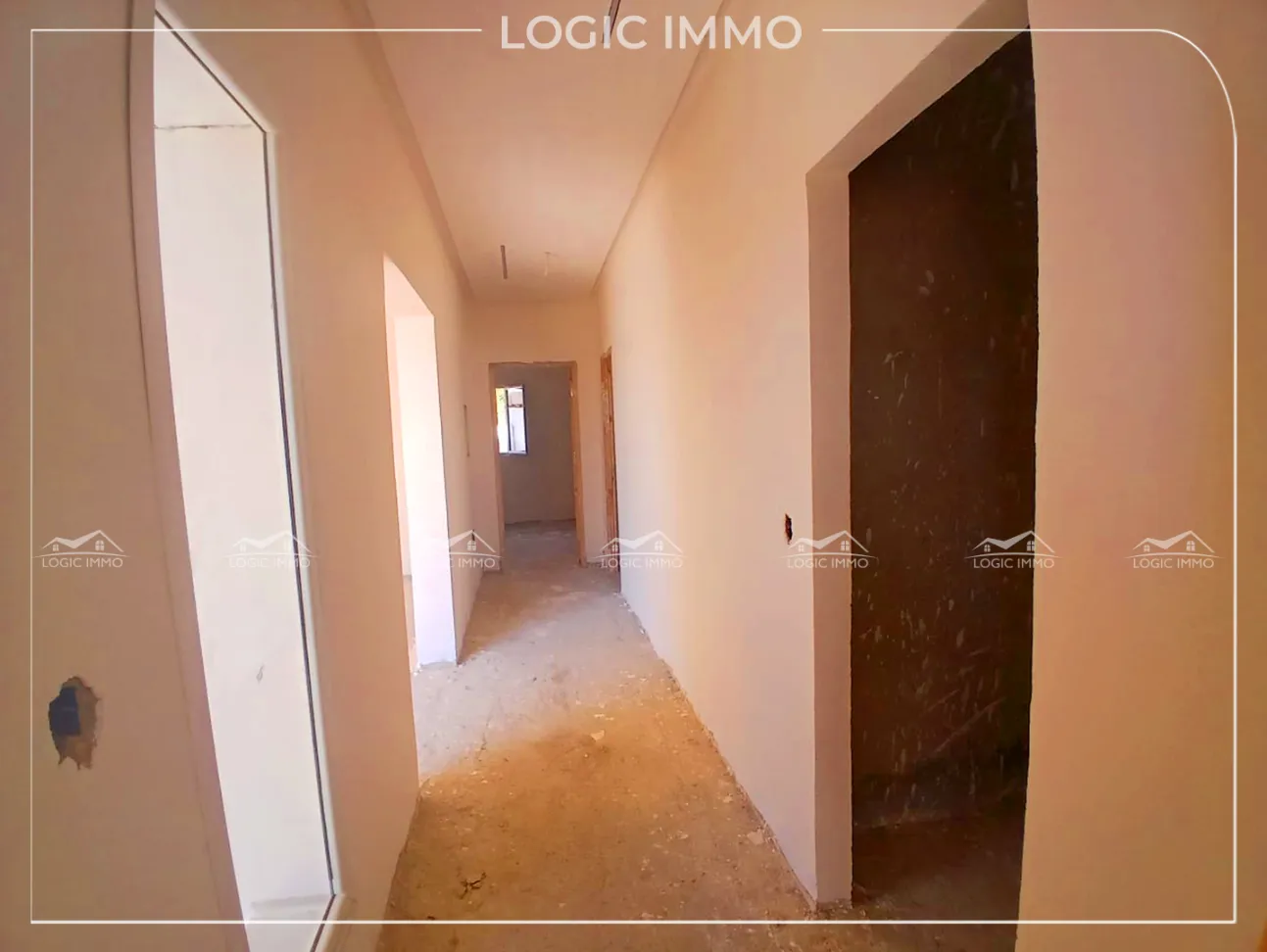 A vendre une maison inachevée située à basabseya Hammamet 