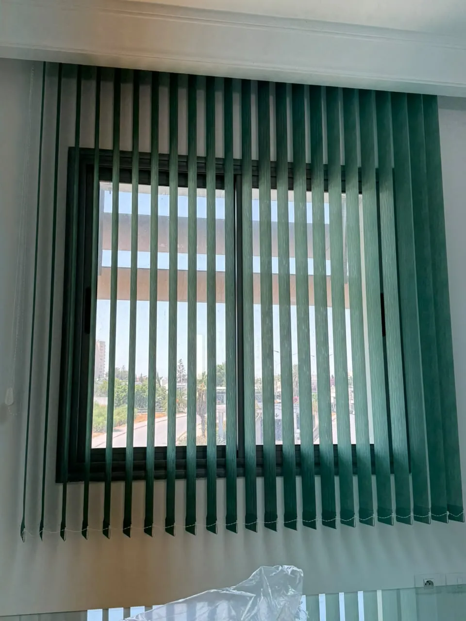 STORE LAMELLES VERTICALES TISSU