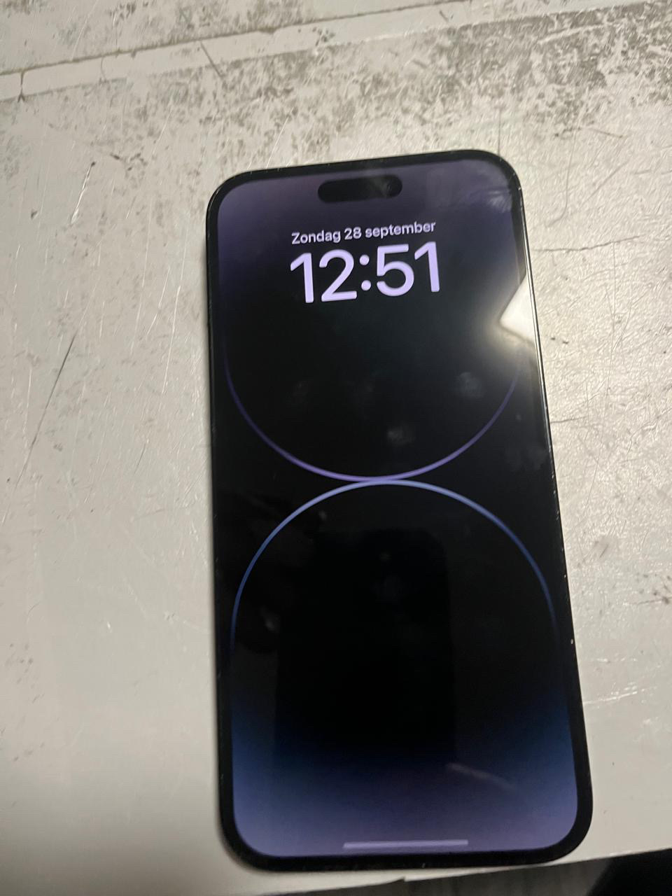 iPhone 14 pro max 128go