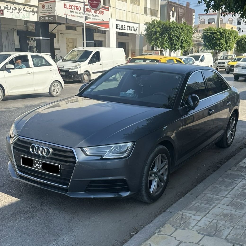 Audi a4 tfsi essence 8cv 2017