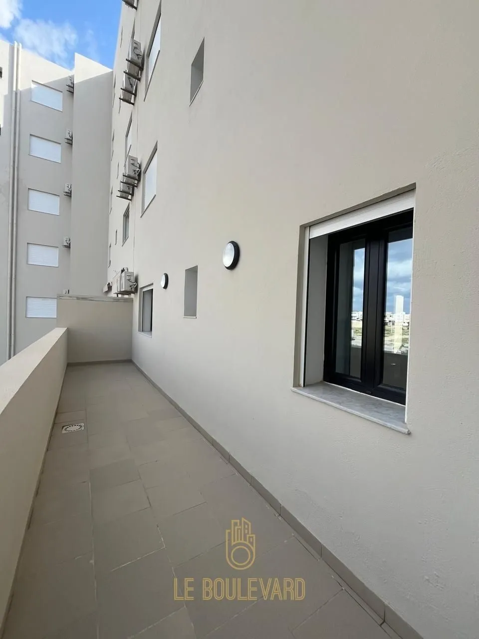 Location par nuitée : Appartement S+2 haut standing à AFH Mrezga, Nabeul