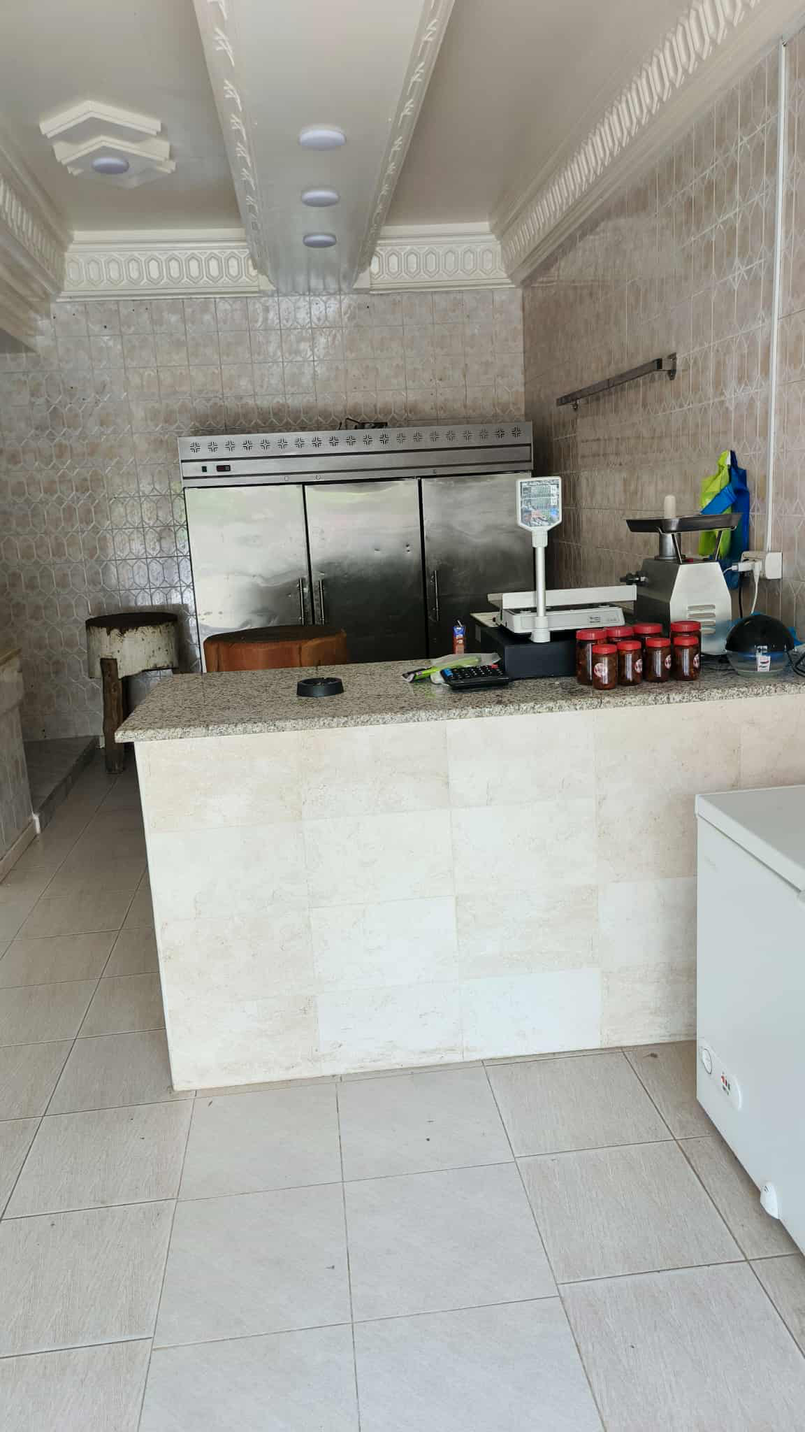 للبيع متريال جزار