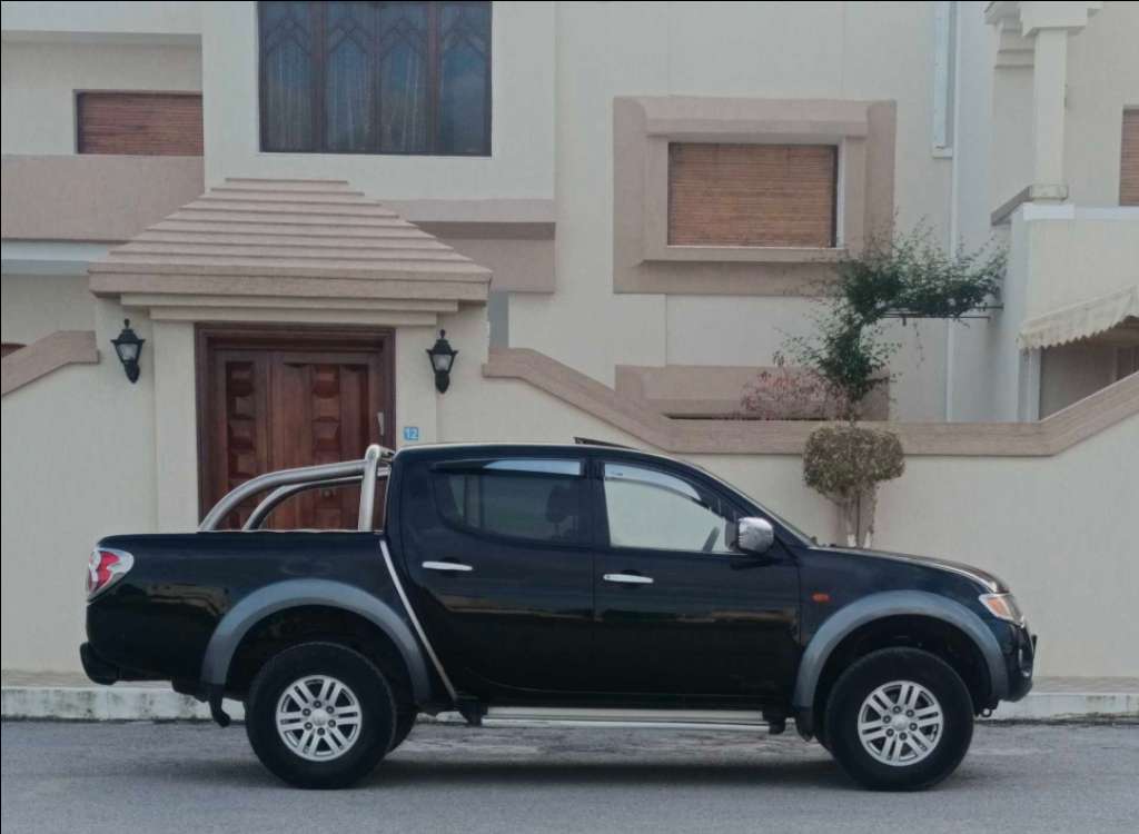 ‎🚘 Mitsubishi L200 Sportero 4*4 
