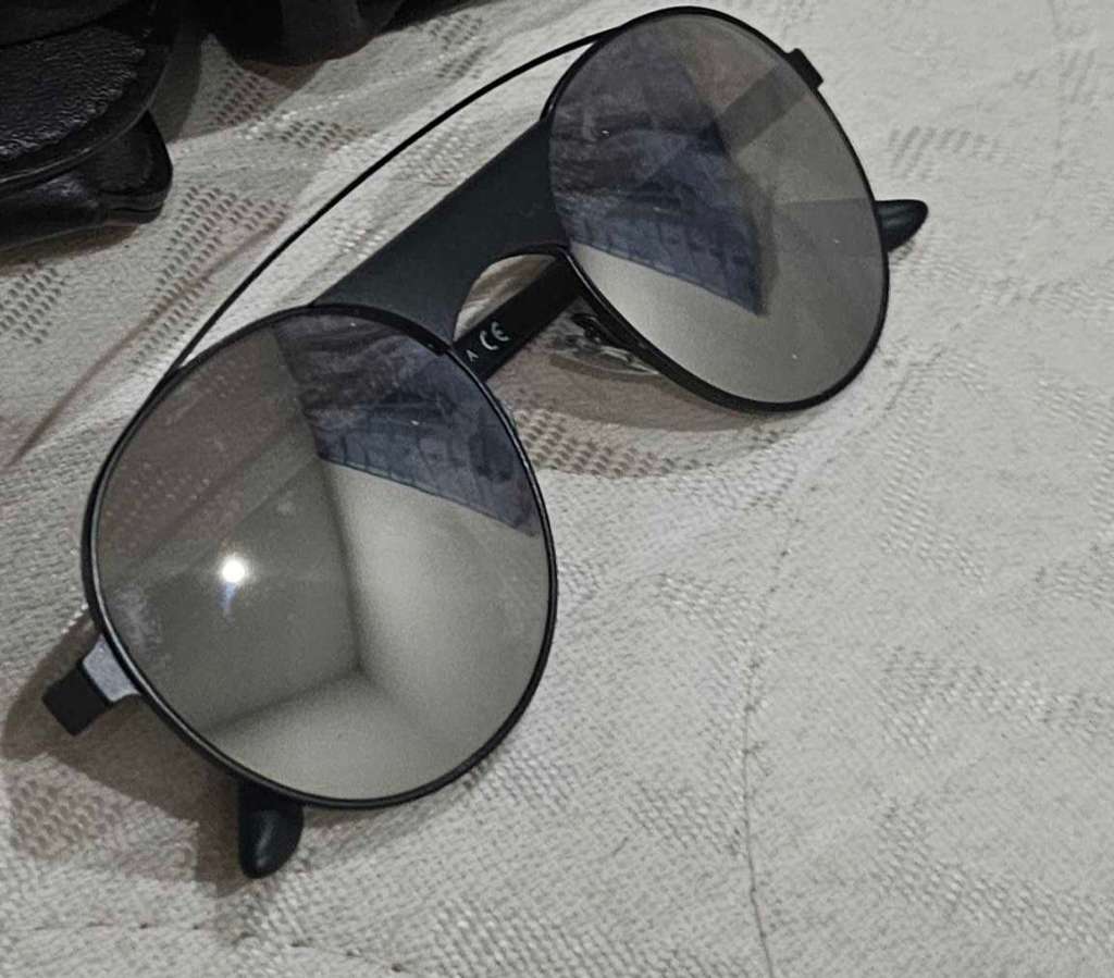 Lunette de soleil giorgio armani