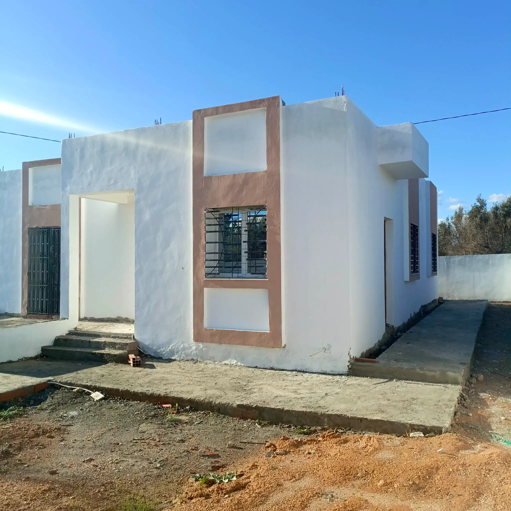 AV villa de 400m pas loin de hammamet yasmine 