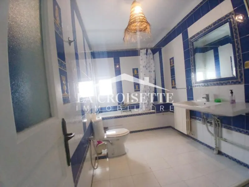 Appartement s3 vide ou meublé à La Marsa MAL2164