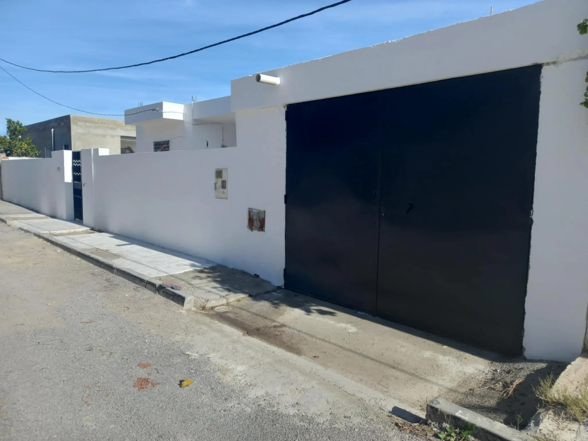 À VENDRE UNE VILLA SITUEE A  HERGLA