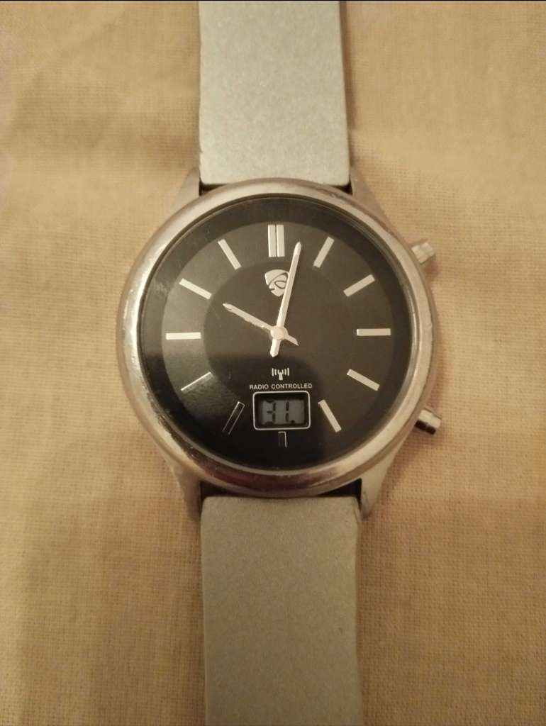 Montre Radio Contrôlée RDS
