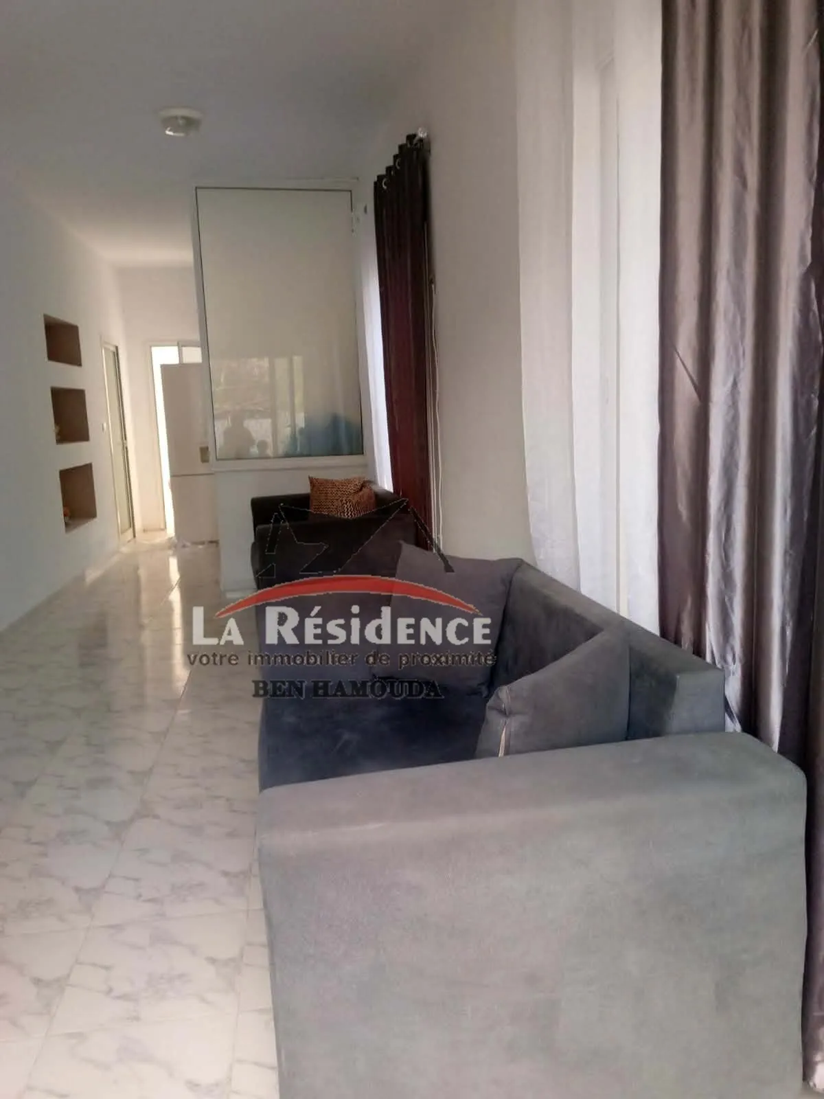 A louer un rez de chaussée d'une  villa pour longue durée à Corniche , Bizerte