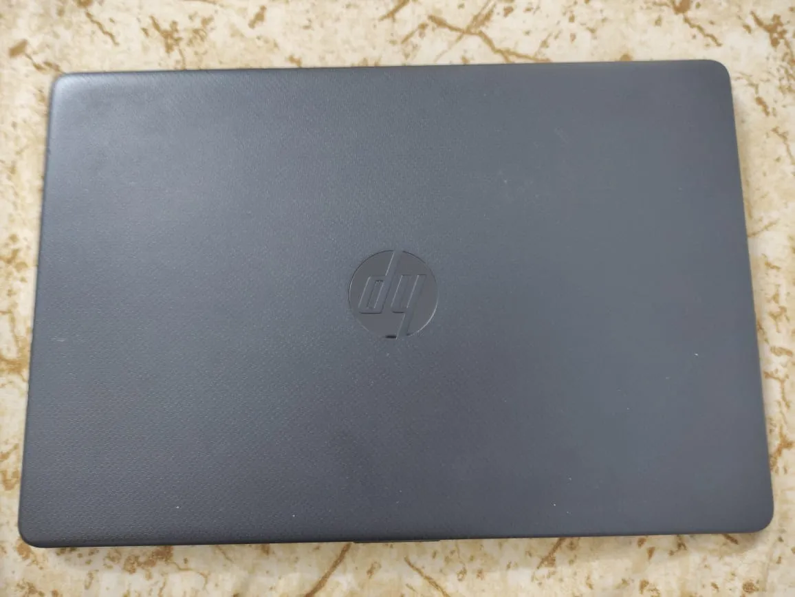 HP 250 G7 NOTEBOOK PC