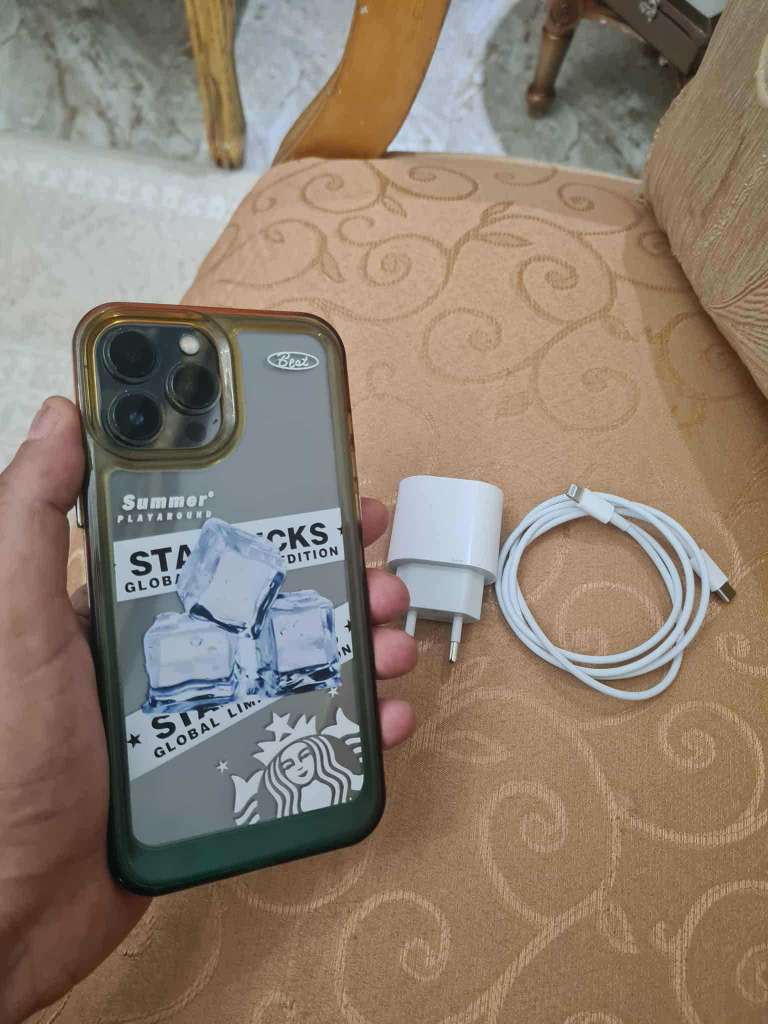 iphone 13 pro max a létat dorigine
version canadien