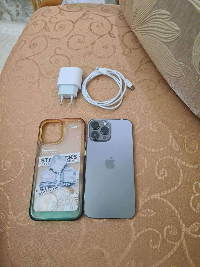 iphone 13 pro max a létat dorigine
version canadien