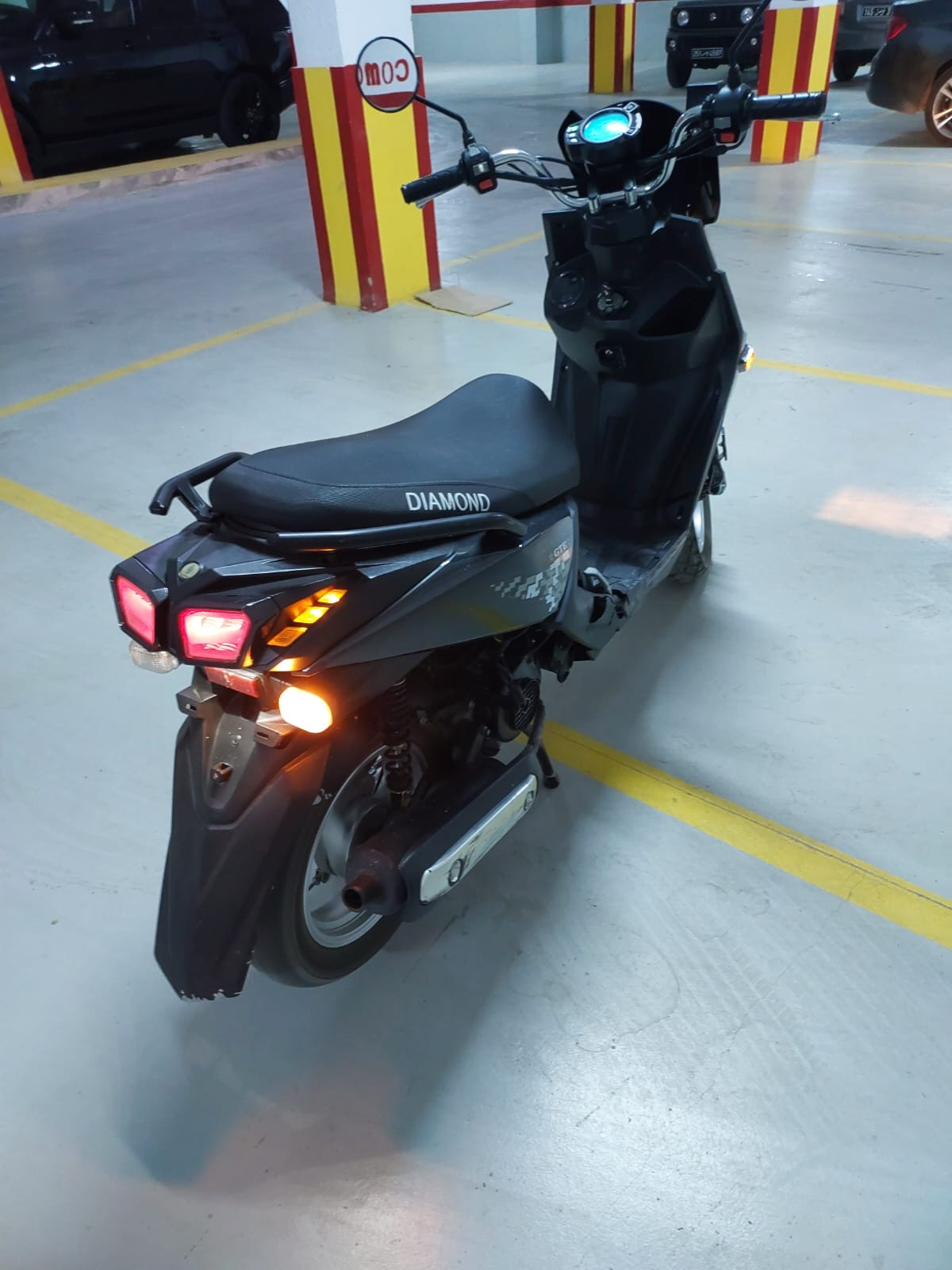 Scooter 4 temps Diamond GTE