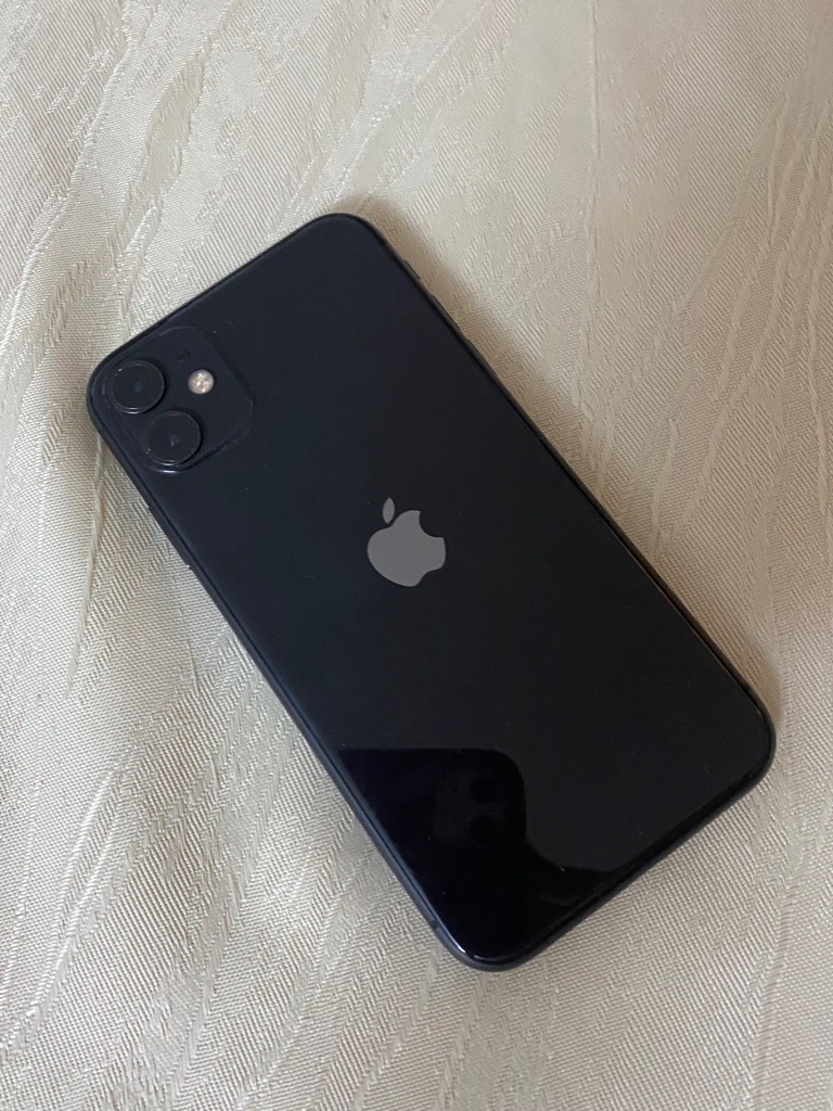 iPhone 11