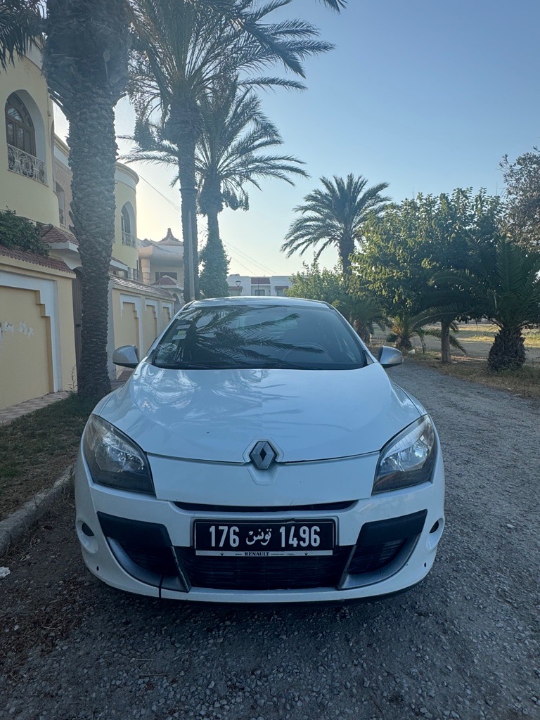 Mégane 3 en tres bonne etat.