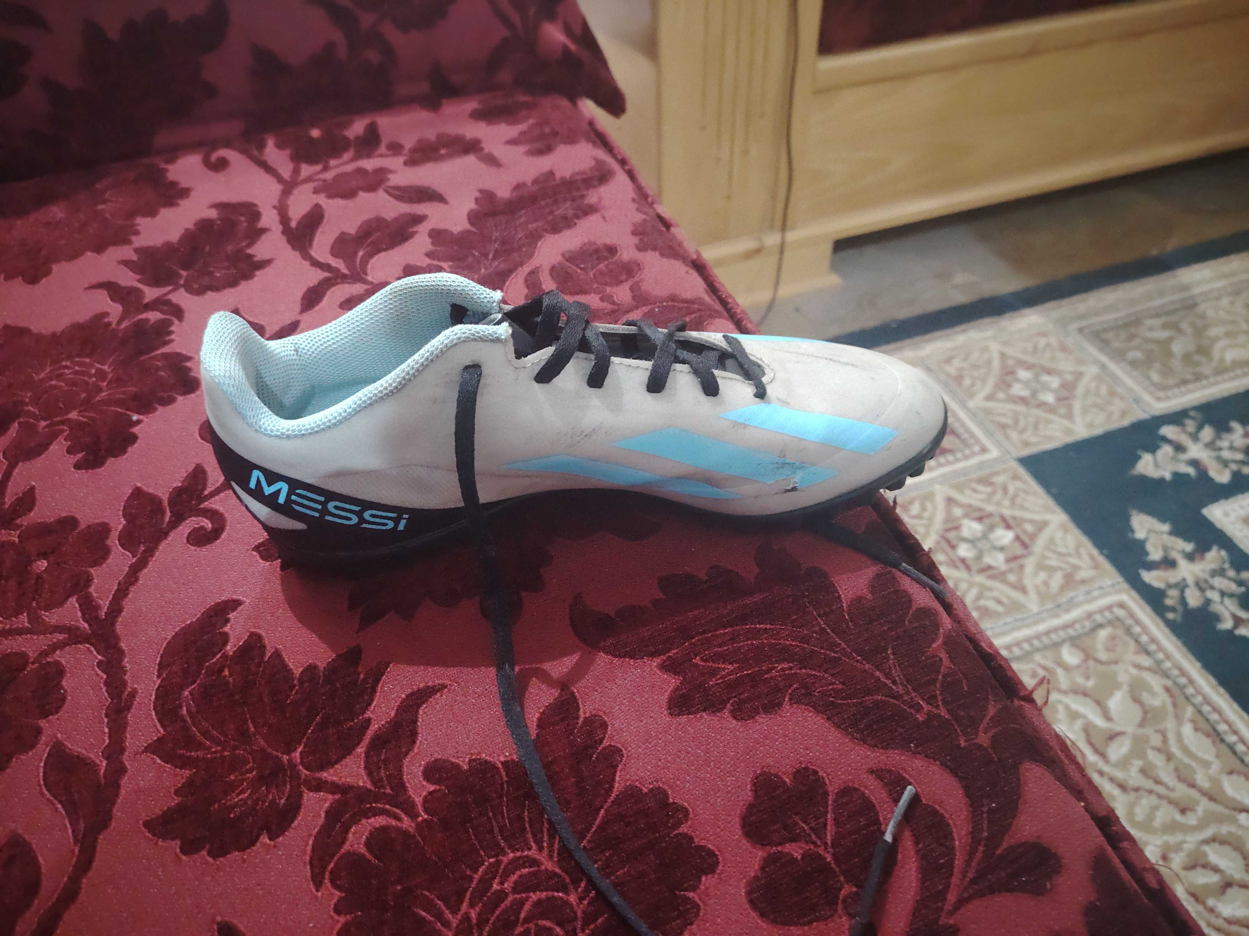 Demi crampon adidas crazyfast MESSI