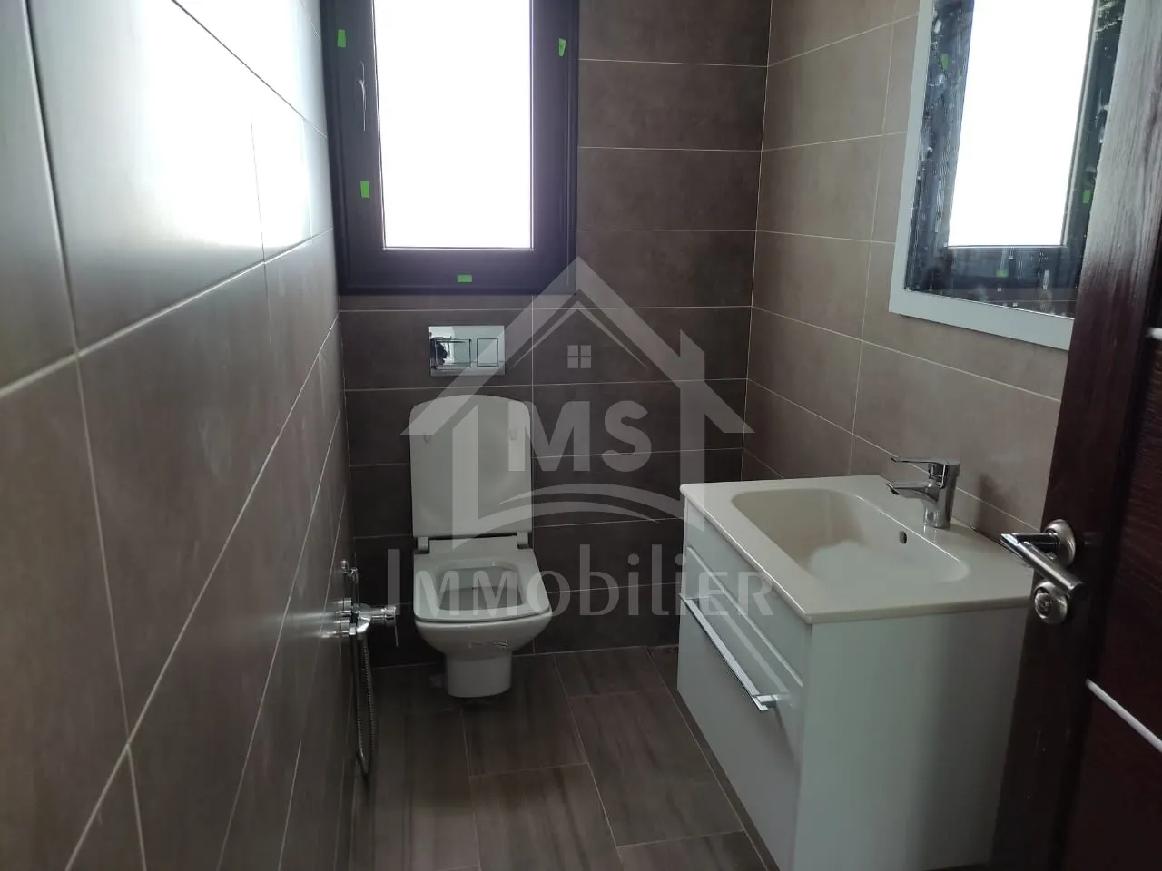 Villa S+4 toute neuve avec jardin et piscine à Hammamet Sud 51355351